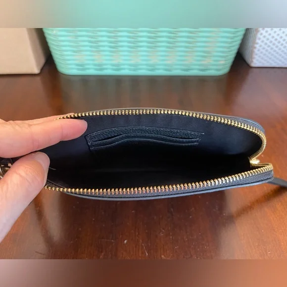 Tory Burch Perry Bombé Color-Block Wristlet - Picture 6 of 9